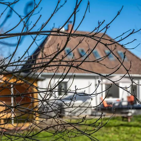 Vakantiehuis Wellness Oase Mit Whirlpool U Sauna *