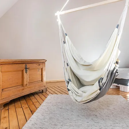 Wellness Oase Mit Whirlpool U Sauna Brunsbuttel