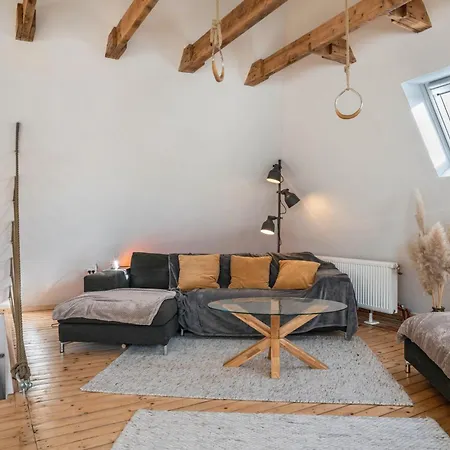 Wellness Oase Mit Whirlpool U Sauna Vakantiehuis Brunsbuttel
